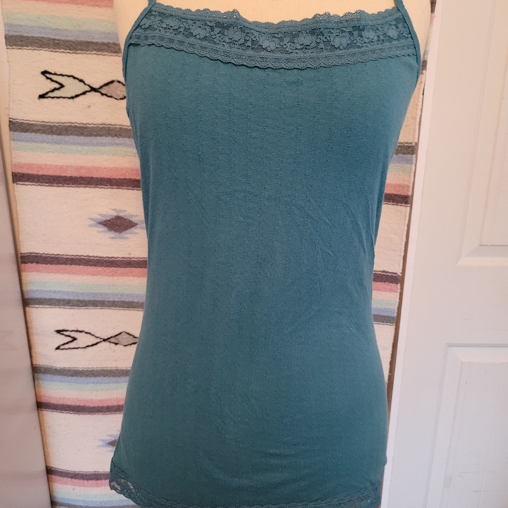 MUDD lined tank top size m